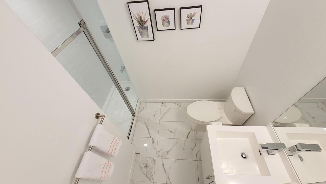 Lovely 3 Bedrooms In University Of Торонто Екстер'єр фото