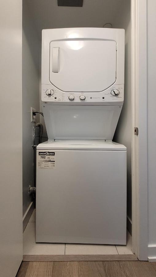 Lovely 3 Bedrooms In University Of Торонто Екстер'єр фото